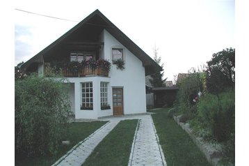 Eslovaquia Chata Ľubeľa, Exterior